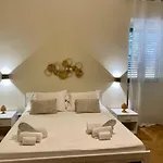 Domus Cese بيت ضيافة