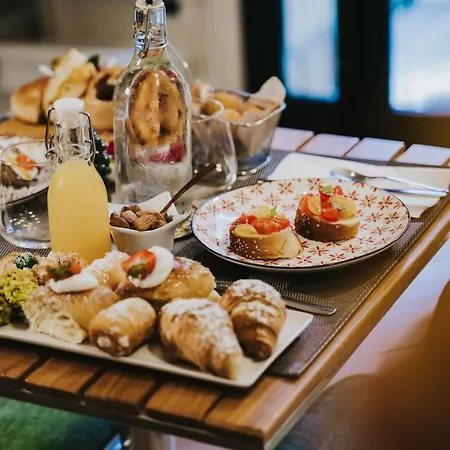 Affittacamere Domus Cese 4*