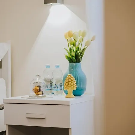 Domus Cese Гостьовий будинок *