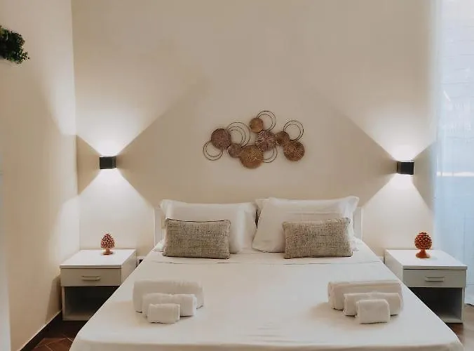 Domus Cese Guest house 4*