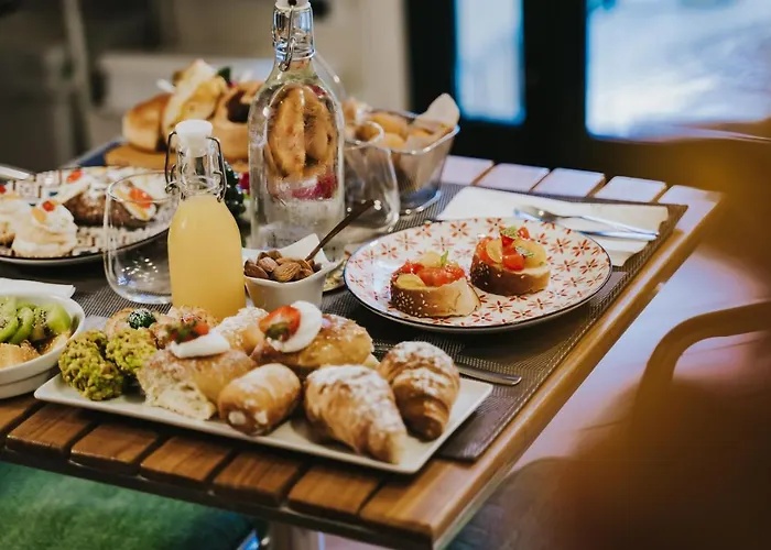 Guest house Domus Cese 4*